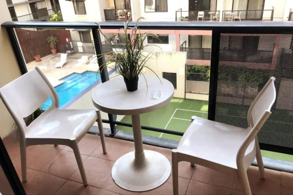 City & Lakeside With Free Parking, Pool And 10 Mins Walk Into The City Perth Buitenkant foto